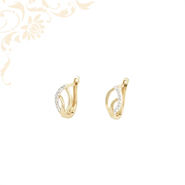 Női arany fülbevalók