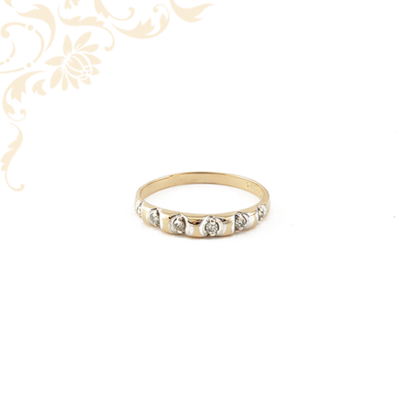 Gyémántköves női arany gyűrű
