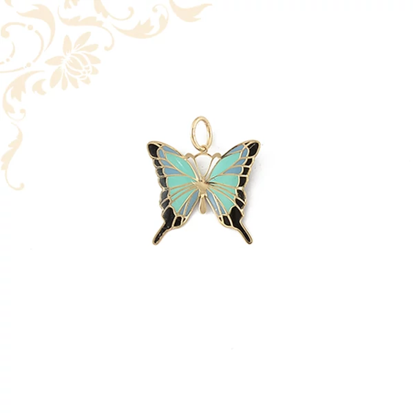Kis súlyú, mindkét oldalán színes lakkfestéssel díszített arany pillangó medál. Kis súlyú, mindkét oldalán színes lakkfestéssel díszített arany pillangó medál.