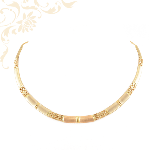 Háromszínű aranyból készült, női arany nyakék